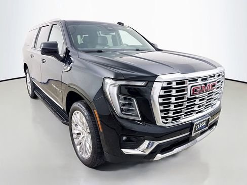 Used 2025 GMC Yukon XL Denali AWD/4WD image 1