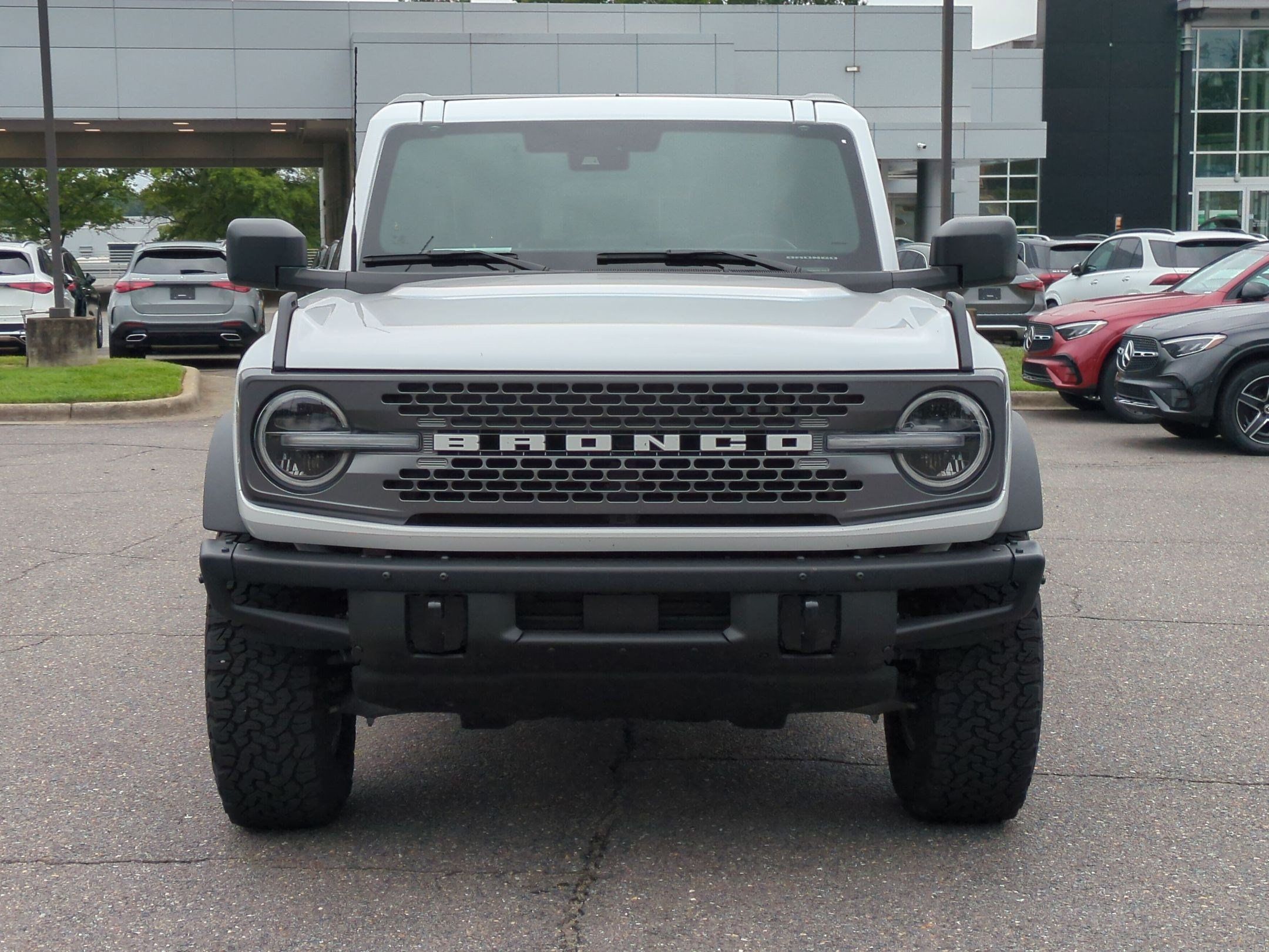 Used 2025 Ford Bronco Badlands AWD/4WD image 8