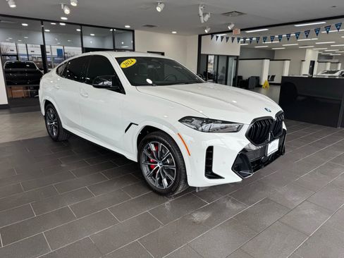 Used 2024 BMW X6 M60i w/ M Sport Professional Package image 7