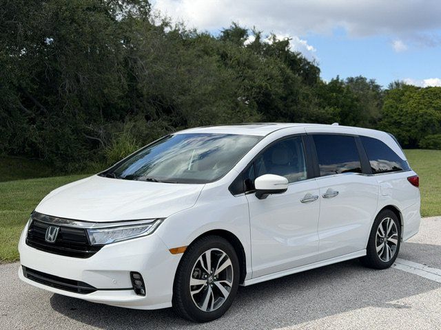 Used 2021 Honda Odyssey Touring image 1
