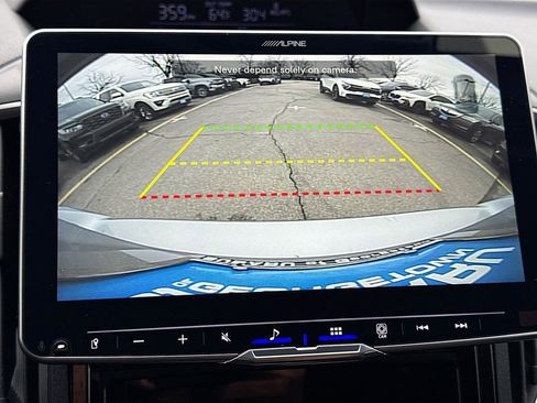 Used 2020 Subaru Crosstrek 2.0i Premium image 17