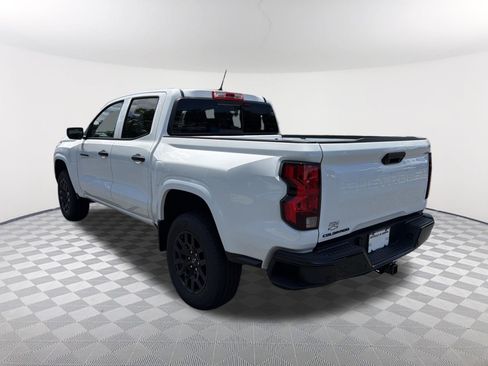 New 2026 Chevrolet Colorado W/T w/ WT Custom Package RWD image 7
