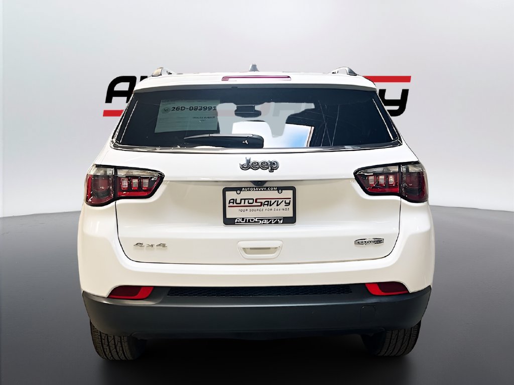 Used 2024 Jeep Compass Latitude w/ Altitude Special Edition AWD/4WD image 6