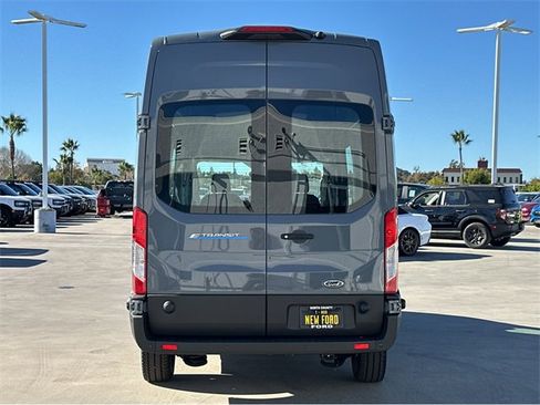 Used 2024 Ford E-Transit 148 High Roof image 5