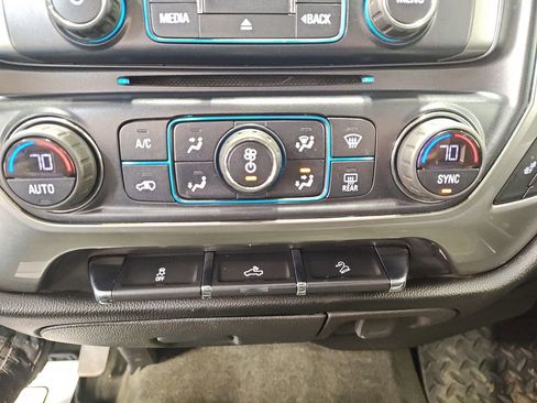 Used 2018 Chevrolet Silverado 1500 LT w/ All Star Edition image 23