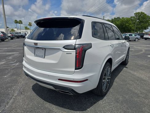 Used 2024 Cadillac XT6 Sport AWD/4WD image 4