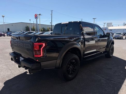 Used 2019 Ford F150 Raptor w/ Equipment Group 802A Luxury AWD/4WD image 5