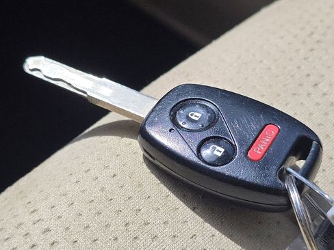 Used 2011 Honda CR-V SE image 30