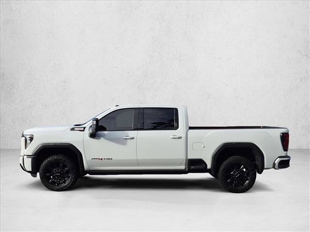 Used 2024 GMC Sierra 3500 AT4 w/ AT4 Premium Plus Package AWD/4WD image 9