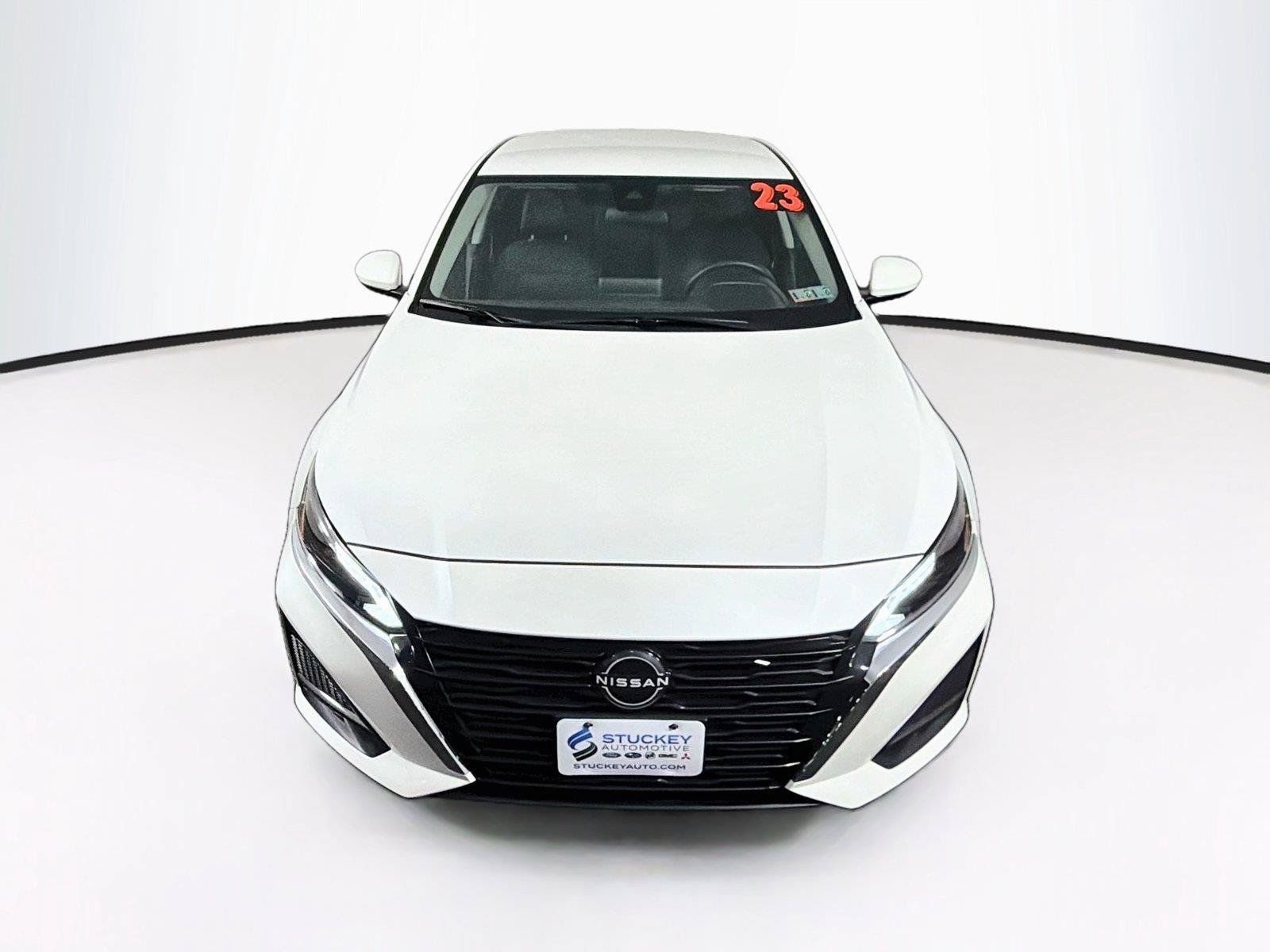 Used 2023 Nissan Altima 2.5 SV AWD/4WD image 13