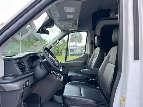 New 2025 Ford Transit 150 148 Medium Roof w/ Load Area Protection Package image 9