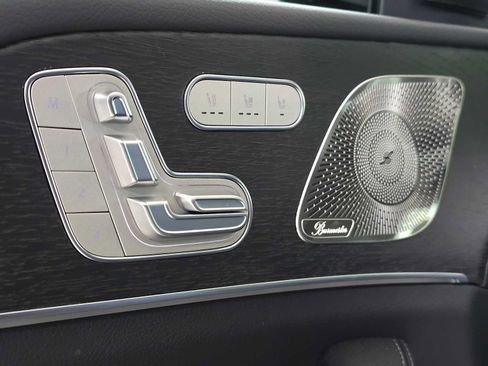Used 2026 Mercedes-Benz GLS 450 4MATIC image 23