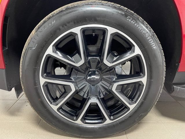 Used 2026 Chevrolet Tahoe RST w/ Comfort Package AWD/4WD image 7
