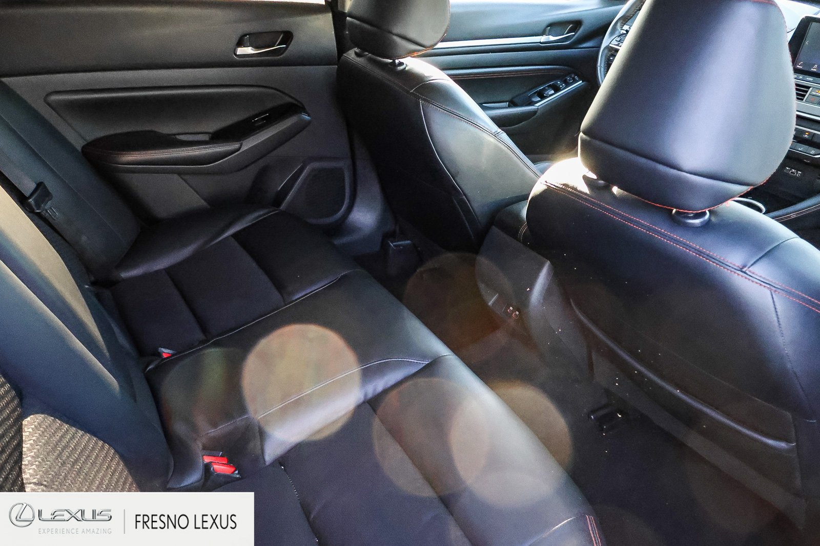 Used 2023 Nissan Altima 2.5 SR FWD image 13