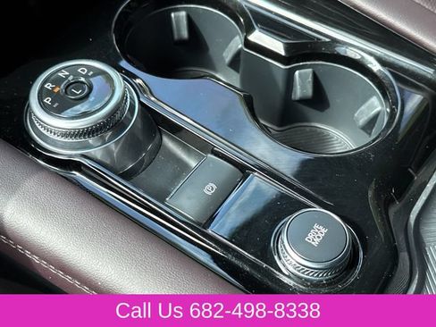 Certified 2025 Ford Explorer Platinum RWD image 29