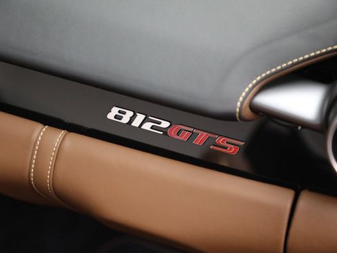 Certified 2022 Ferrari 812 GTS image 20