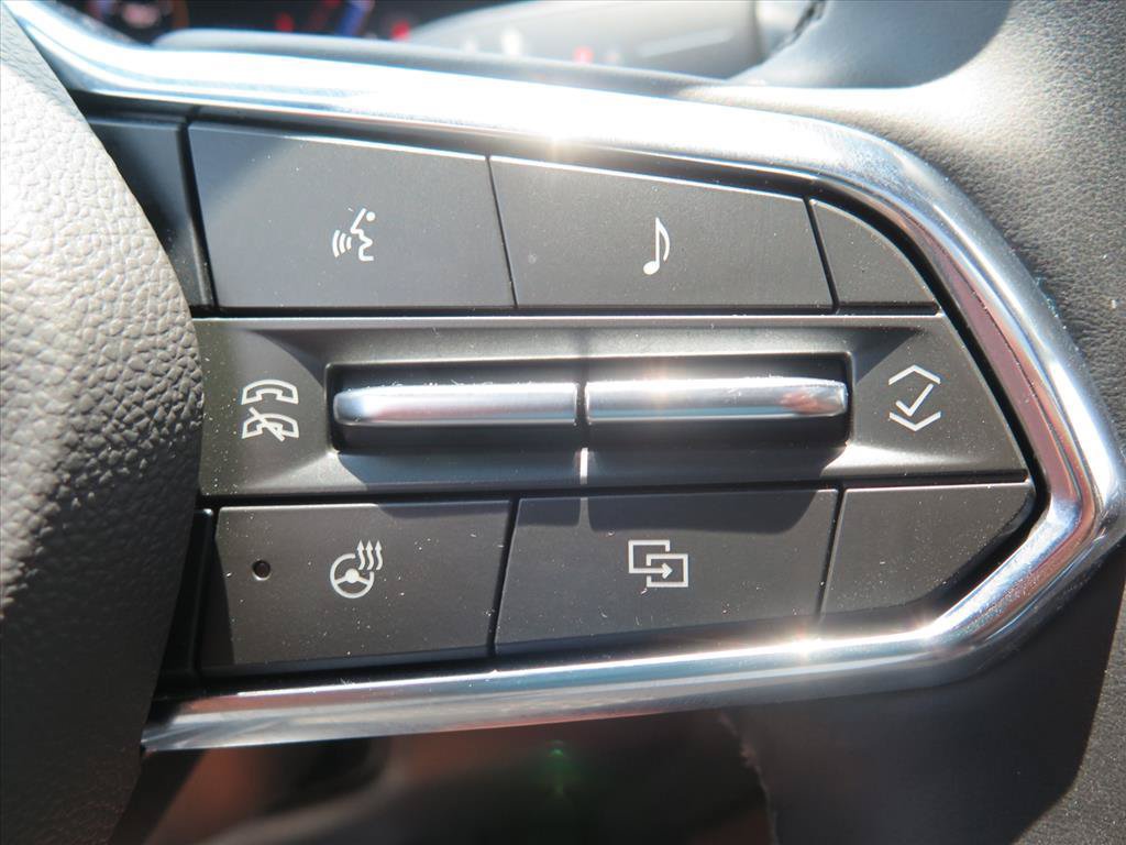 Used 2025 Chevrolet Tahoe High Country AWD/4WD image 19