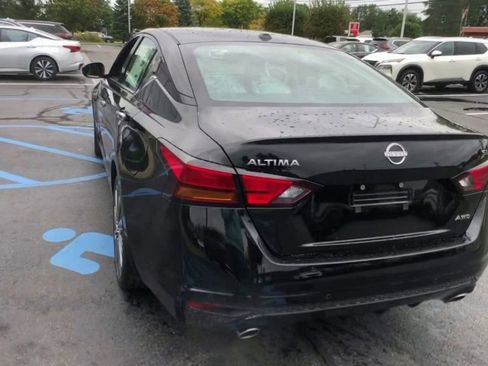 New 2025 Nissan Altima 2.5 SL image 9