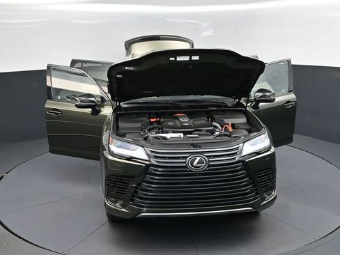 New 2026 Lexus LX 700h Luxury image 56