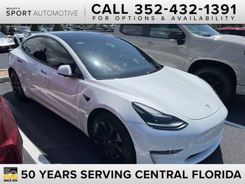 Used 2023 Tesla Model 3 Standard Range RWD image 1