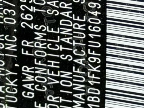 Used 2015 Toyota Camry LE image 35