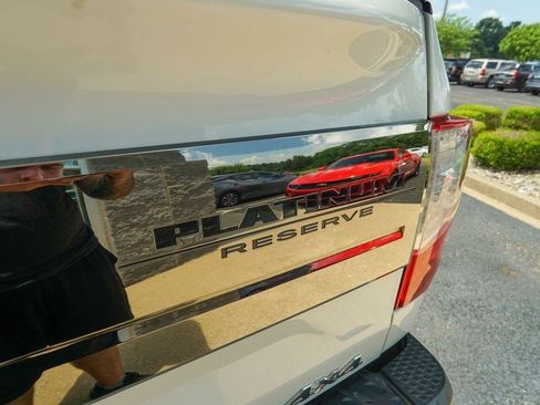 Used 2019 Nissan Titan Platinum Reserve w/ Platinum Utility Package AWD/4WD image 11