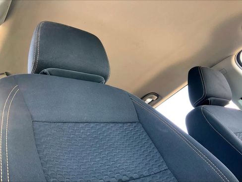 Used 2021 GMC Terrain SLE w/ Driver Convenience Package image 13