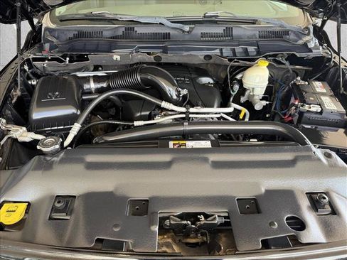 Used 2014 RAM 1500 Express w/ Black Ram 1500 Express Group RWD image 20