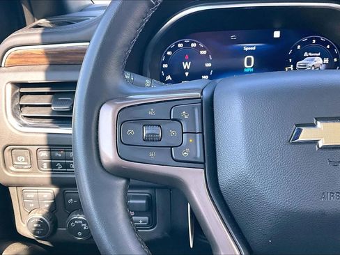 Used 2023 Chevrolet Tahoe High Country AWD/4WD image 15