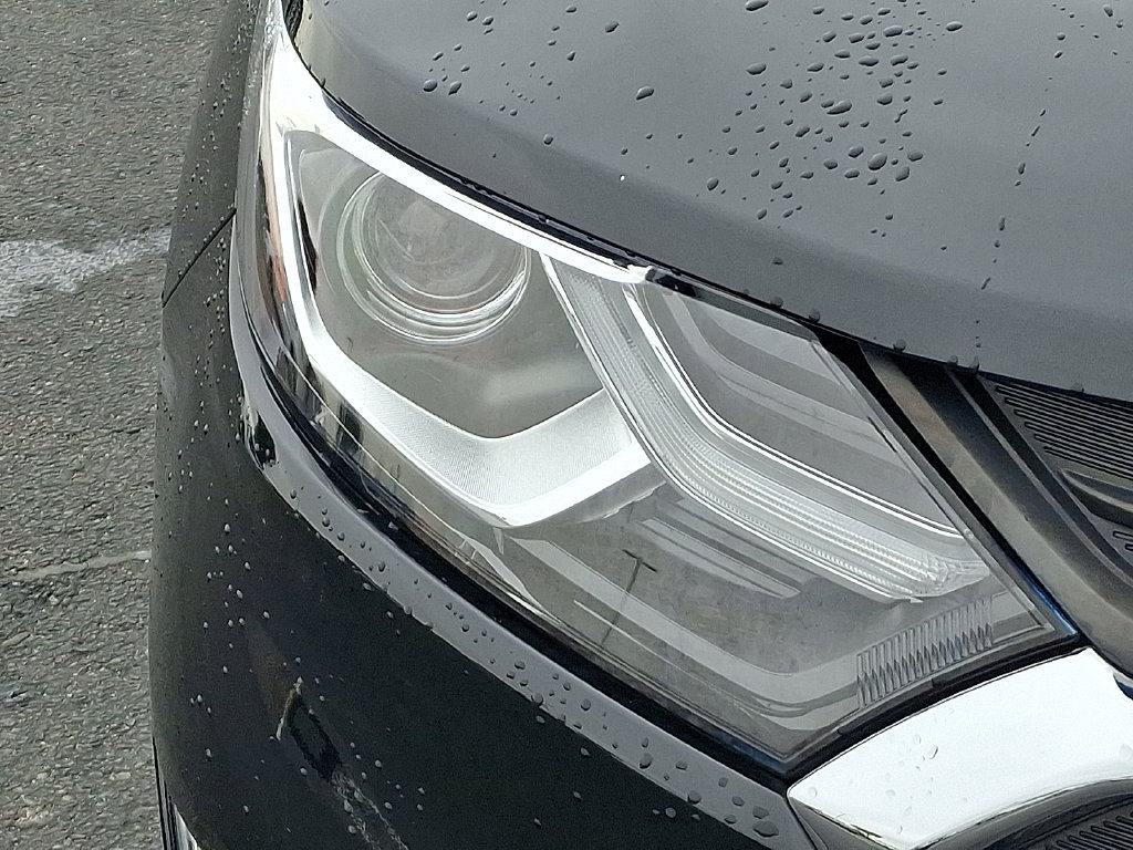Certified 2021 Chevrolet Equinox LT AWD/4WD image 9