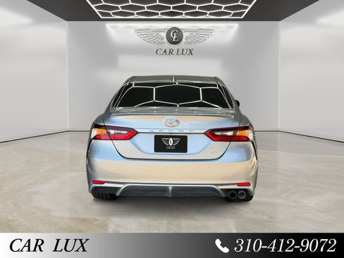 Used 2021 Toyota Camry SE FWD image 4