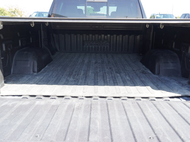 Used 2024 Chevrolet Silverado 1500 High Country w/ Technology Package AWD/4WD image 19