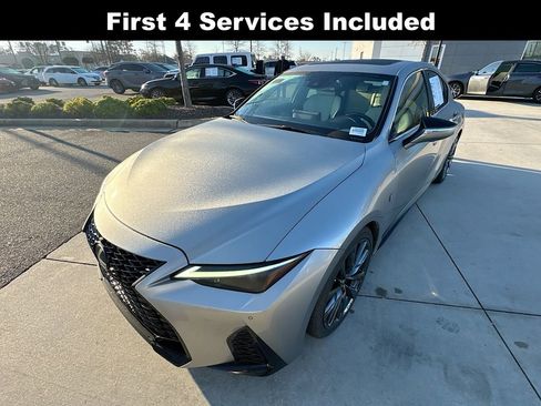 Used 2022 Lexus IS 350 F Sport image 5