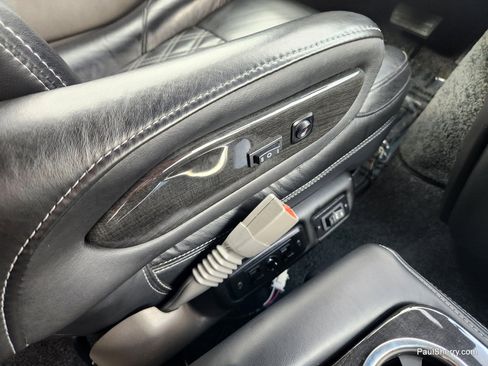 Used 2023 Chevrolet Express 2500 image 40