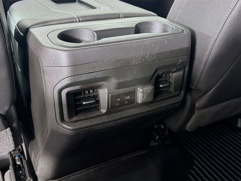 Used 2022 Chevrolet Silverado 2500 LT w/ Convenience Package image 29
