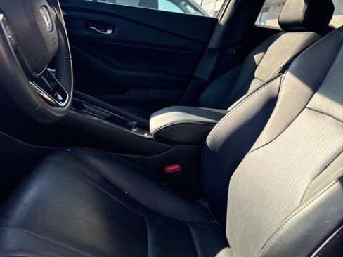 Used 2023 Honda Accord Sport image 9