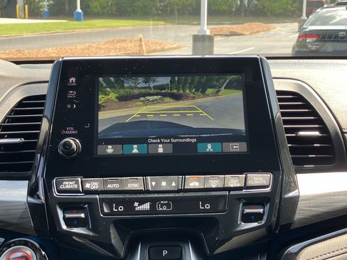 Used 2024 Honda Odyssey Elite image 28