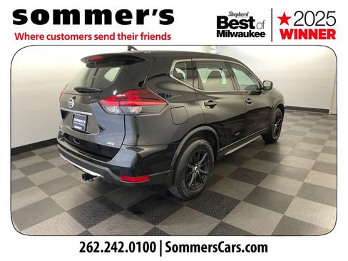 Used 2020 Nissan Rogue S AWD/4WD image 5