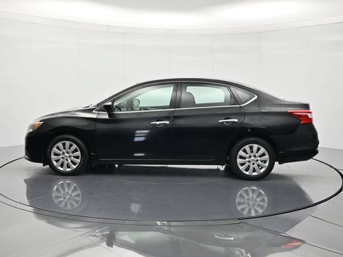 Used 2018 Nissan Sentra S FWD image 8