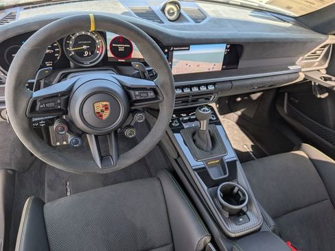 Certified 2024 Porsche 911 GT3 RS RWD image 6