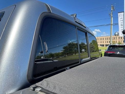 Used 2023 Toyota Tacoma SR AWD/4WD image 18
