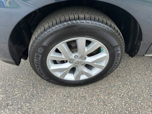 Used 2014 Nissan Murano SV w/ Value Package AWD/4WD image 28