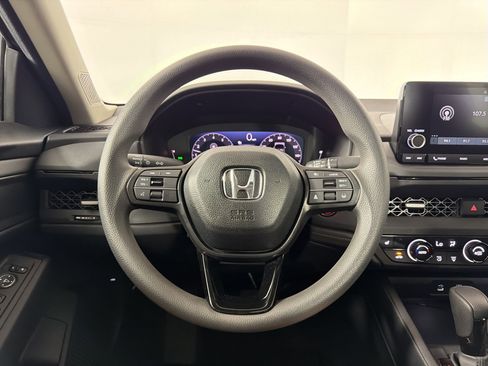 Used 2025 Honda Accord SE image 23