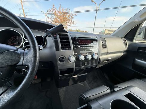 Used 2012 Toyota Tundra 4x4 Double Cab image 19