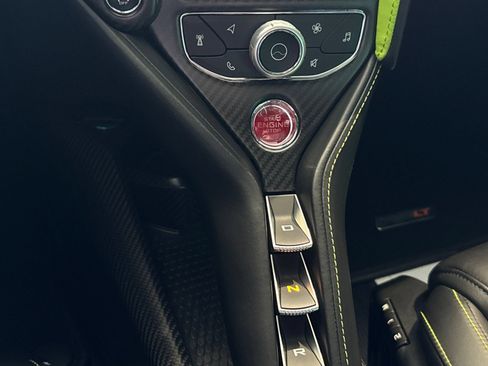 Used 2022 McLaren 765LT RWD image 24