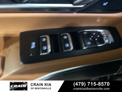 Used 2025 Kia Telluride SX X-Line AWD/4WD image 11