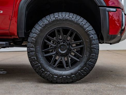 Used 2024 GMC Sierra 2500 Denali w/ LPO, GMC Protection Package AWD/4WD image 12