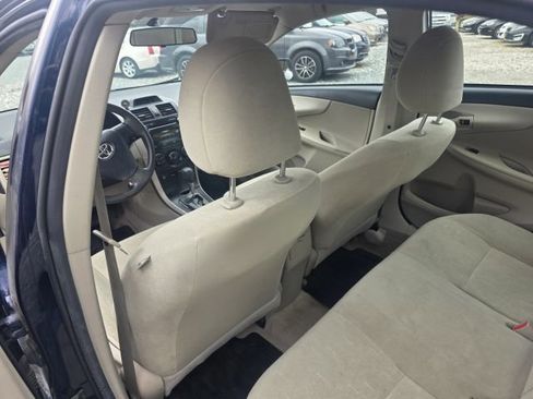 Used 2012 Toyota Corolla image 18