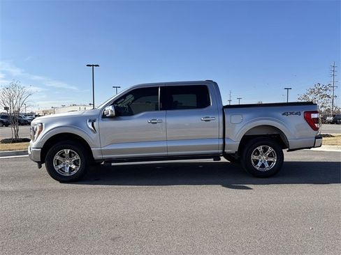 Used 2021 Ford F150 Lariat image 2