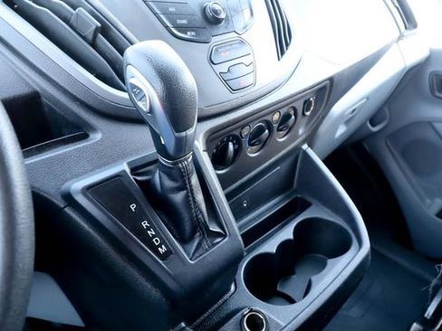 Used 2019 Ford Transit 150 148 Low Roof RWD image 7